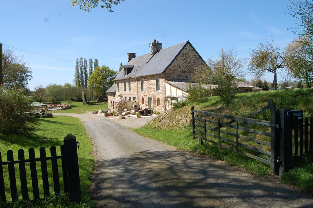 Gites Bijoux Argouges Buitenkant foto